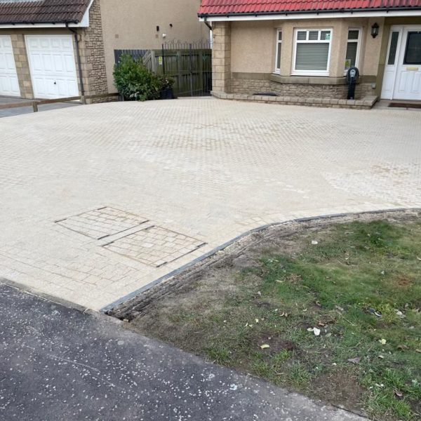 WhatsApp Image 2026 03 28 at 14 39 40 1 600x600