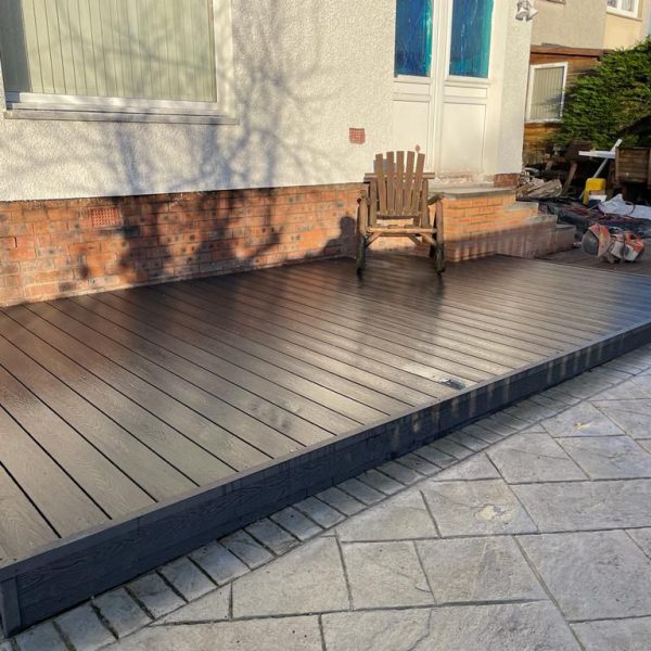 Decking 600x600